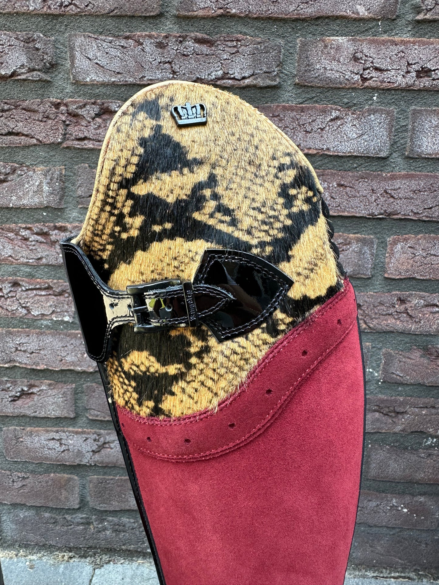 Kingsley London - Viper Rouge 40,5