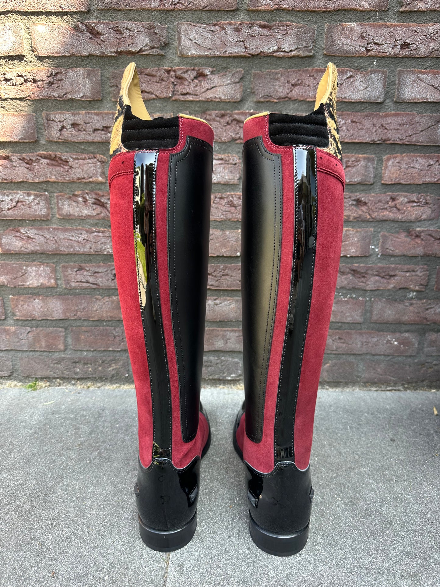 Kingsley London - Viper Rouge 40,5