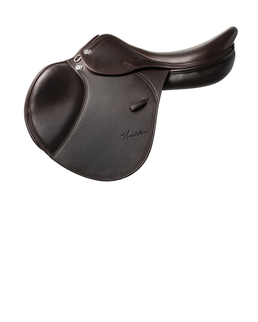 Horse and Balance Prestige saddle 
X-MEREDITH